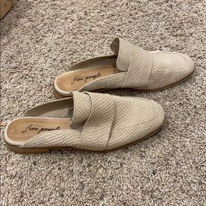 Free People Beige Leather Slip On Loafer 39